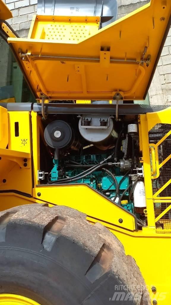 Volvo L 90 F Iekrāvēji uz riteņiem