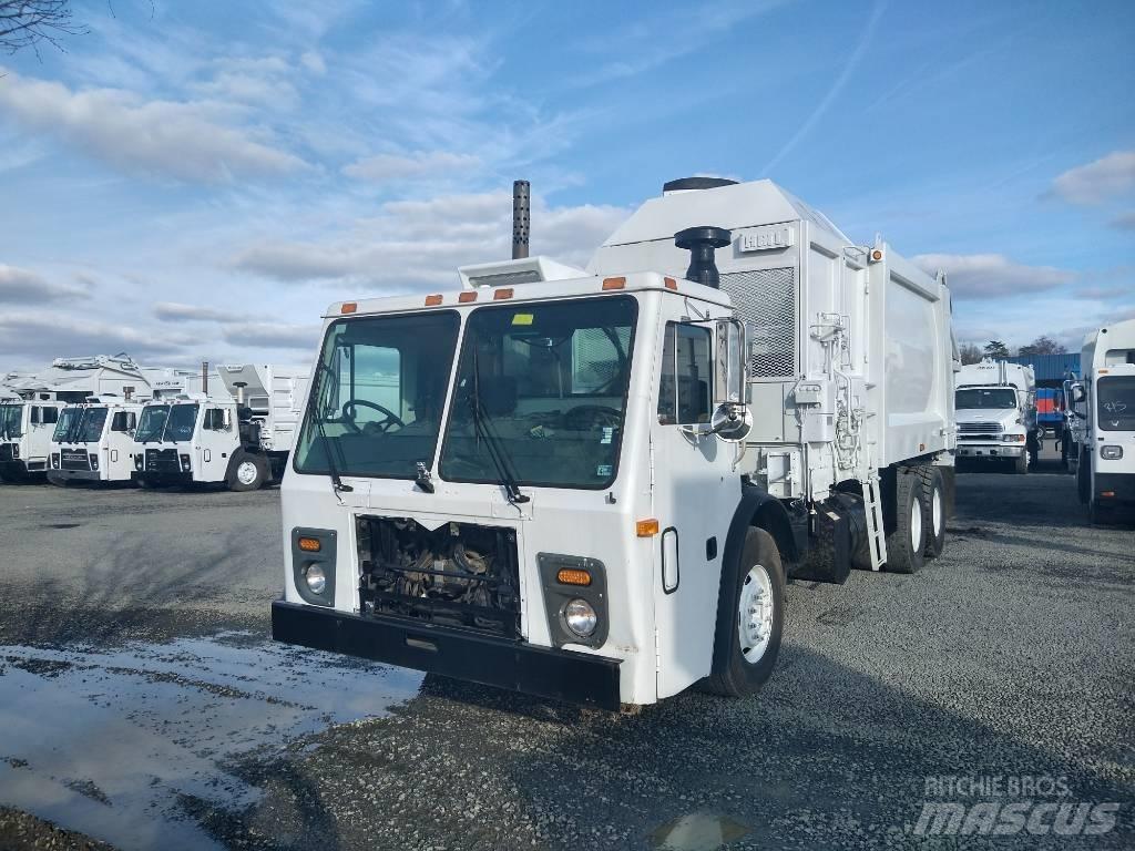 Mack LEU613 Atkritumu izvešanas transports