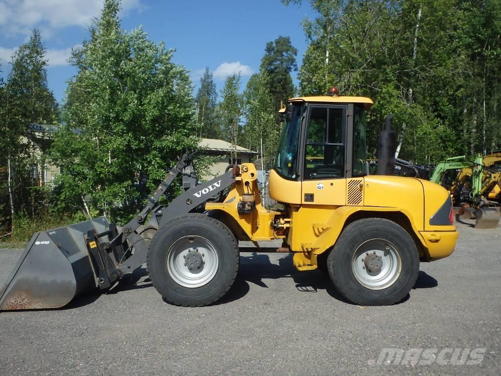 Volvo L 45 B Iekrāvēji uz riteņiem
