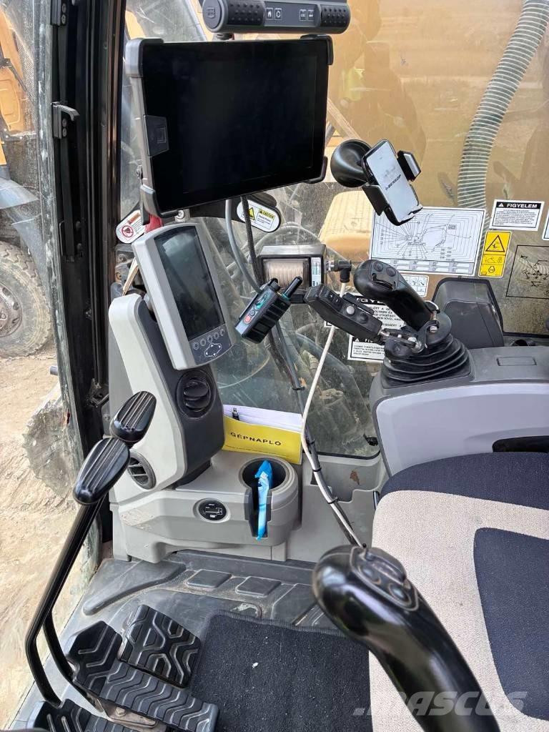 CAT 326 F Kāpurķēžu ekskavatori