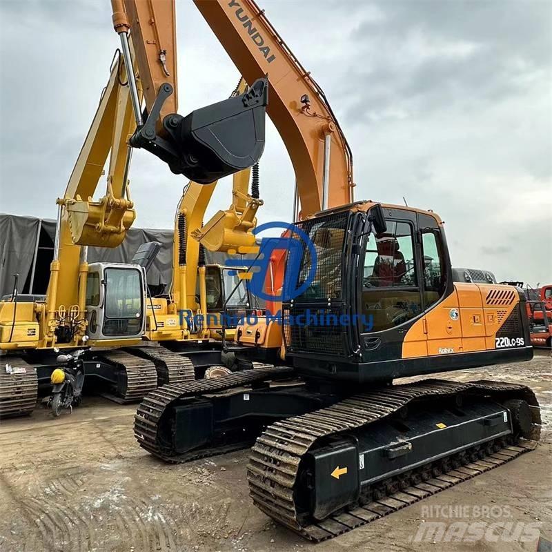 Hyundai R220LC-9S Kāpurķēžu ekskavatori