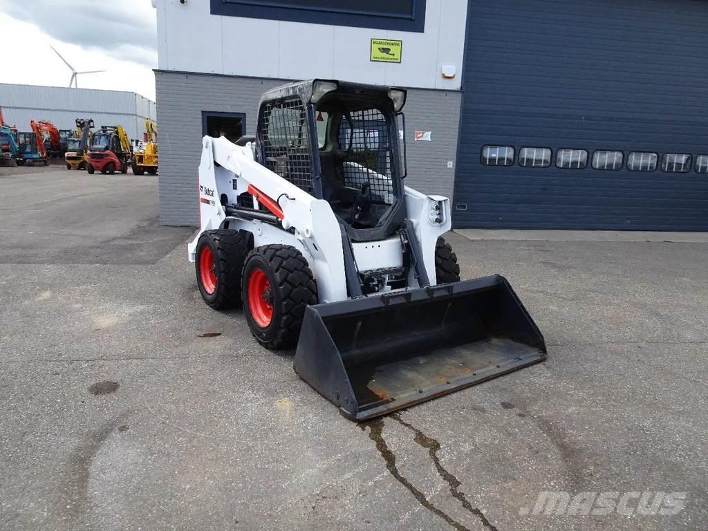 Bobcat S630 Lietoti riteņu kompaktiekrāvēji