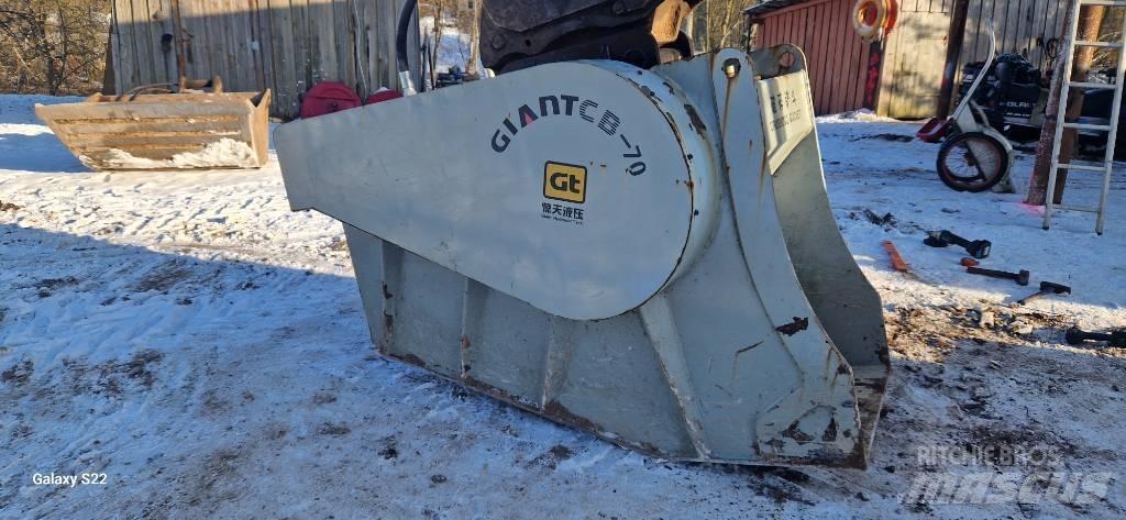 GiANT CB-70 Drupināšanas kausi