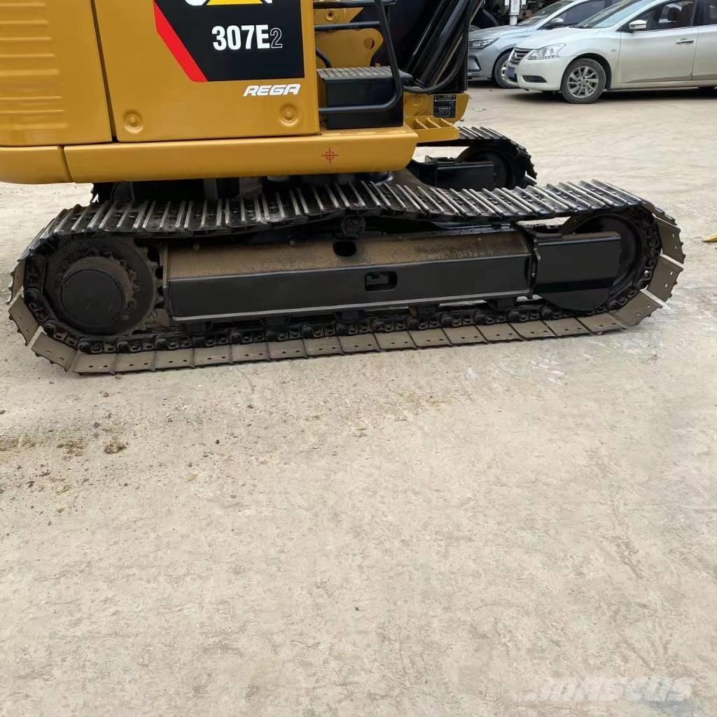 CAT 307 Kāpurķēžu ekskavatori