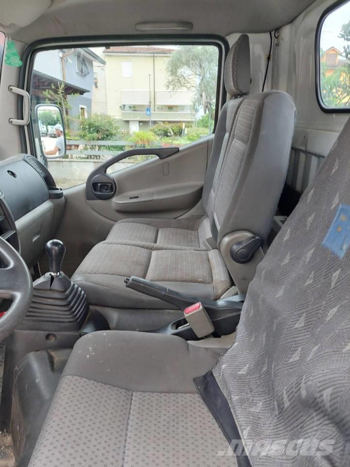 CTE ZED 21 J Pacēlāji uz automašīnas bāzes