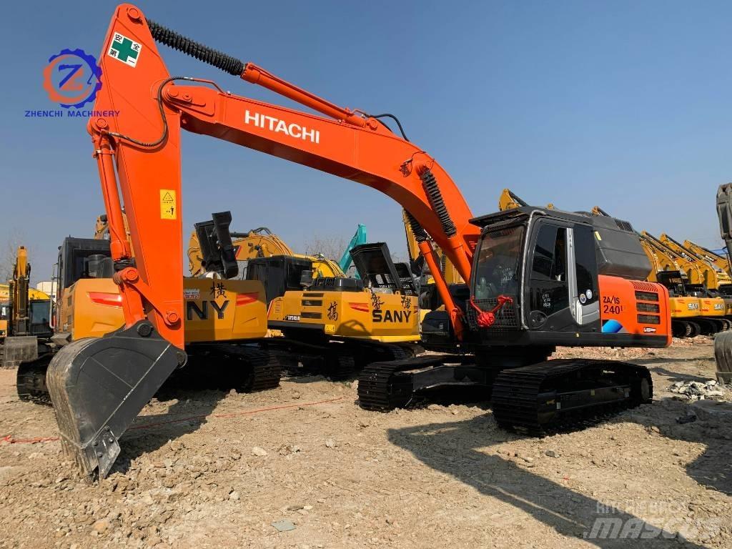 Hitachi ZX 240 Kāpurķēžu ekskavatori