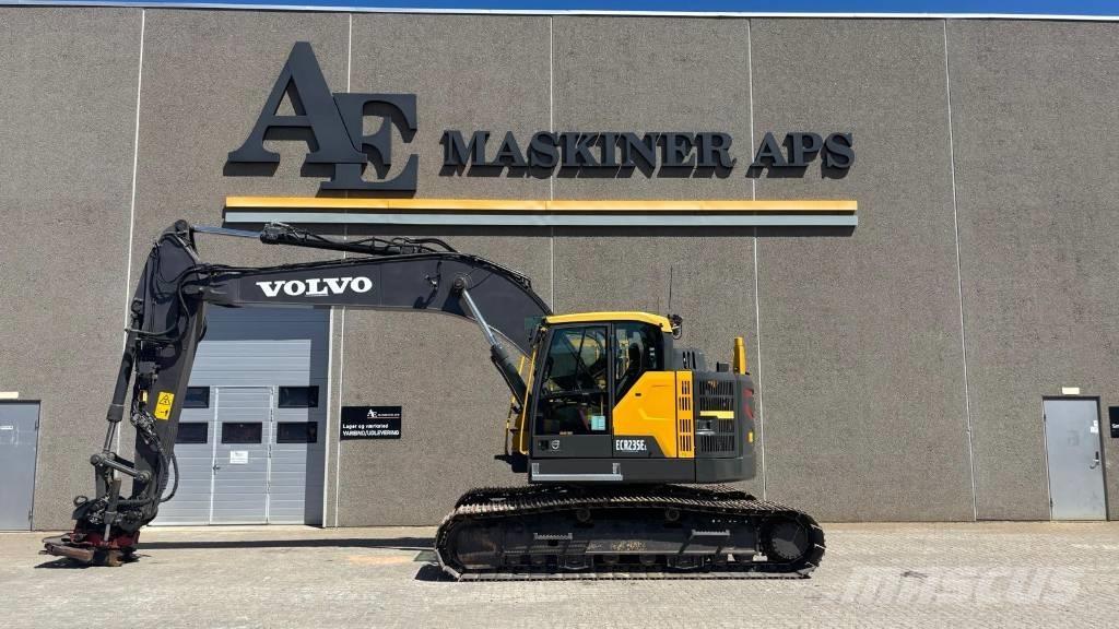 Volvo ECR 235 EL Kāpurķēžu ekskavatori