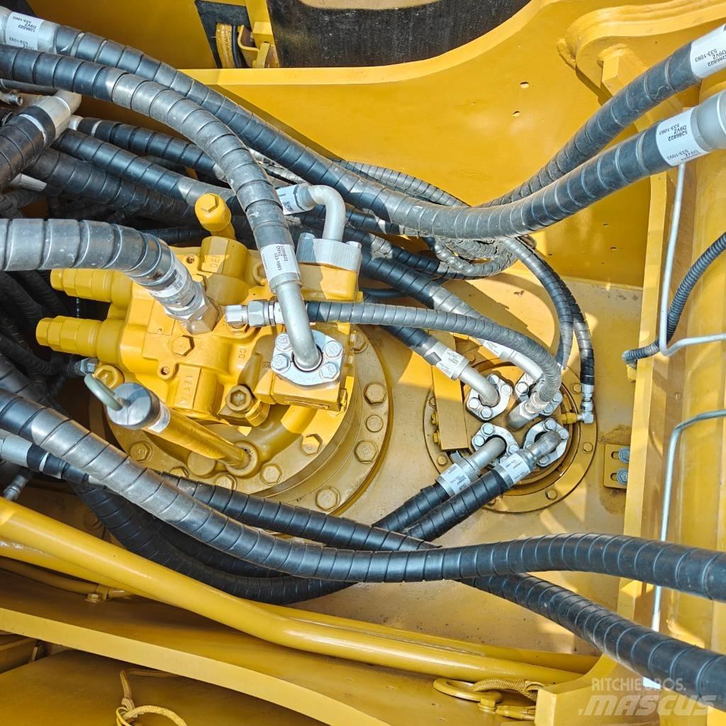 CAT 320D2L Kāpurķēžu ekskavatori