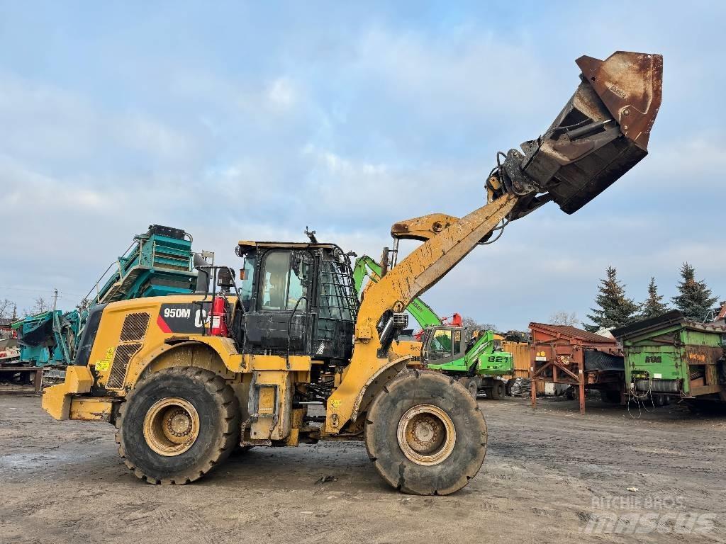 CAT 950M HighLift Iekrāvēji uz riteņiem