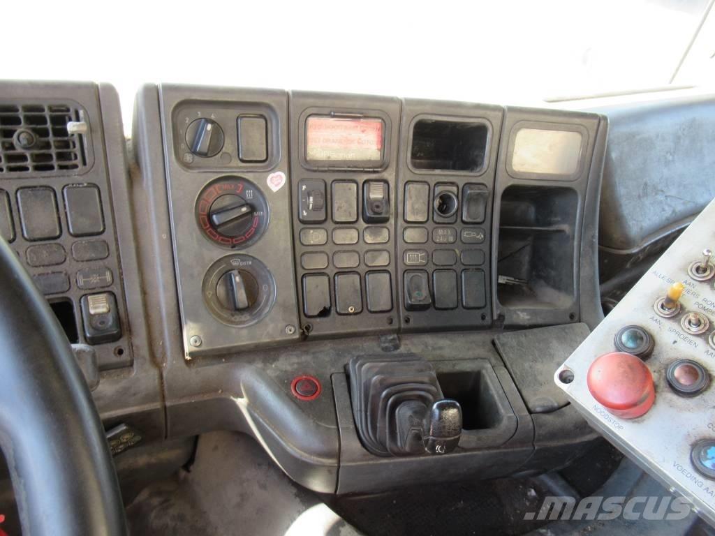 Scania P94  BITUM Bitumena smidzinātāji
