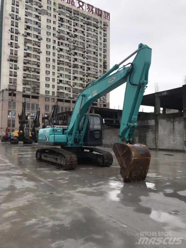 Kobelco SK 200 Kāpurķēžu ekskavatori