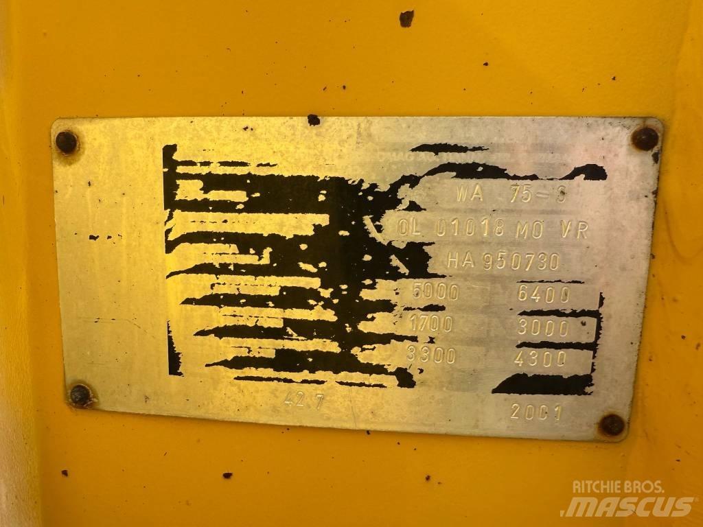 Komatsu WA 75 Iekrāvēji uz riteņiem