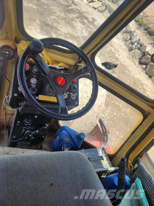 Dynapac CA250D Citi veltņi