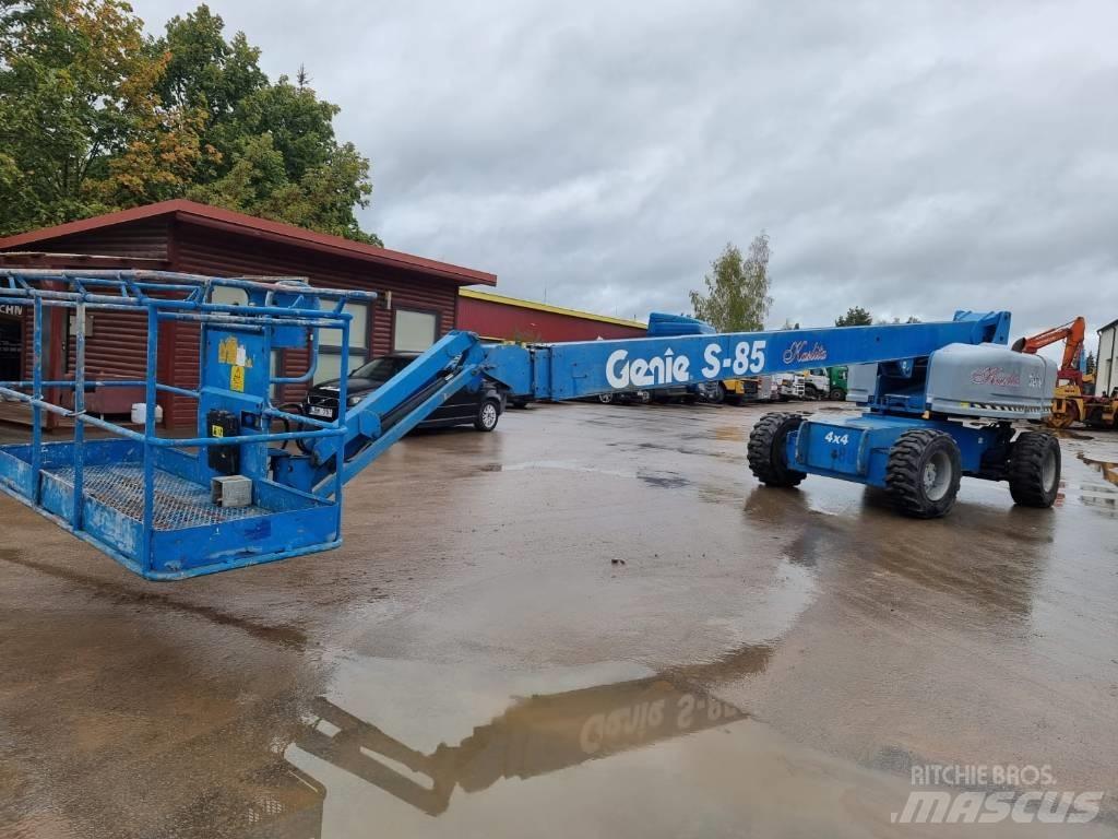 Genie S 85 4WD Teleskopiskie pacēlāji