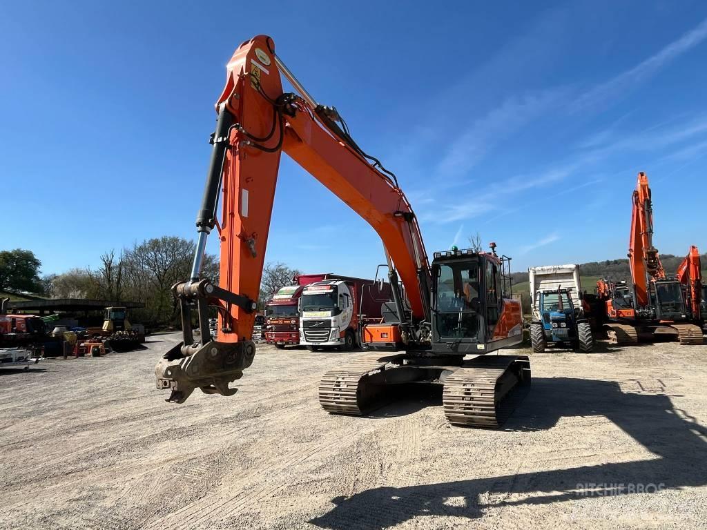 Doosan DX 225 Kāpurķēžu ekskavatori