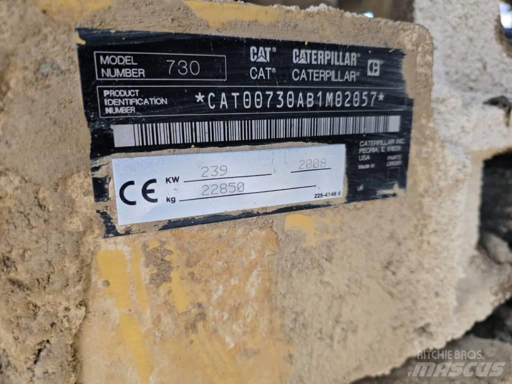 CAT 730 Artikulētie pašizgāzēji