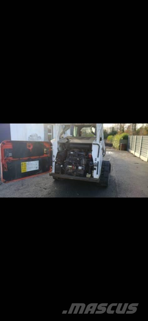 Bobcat T 590 Lietoti riteņu kompaktiekrāvēji