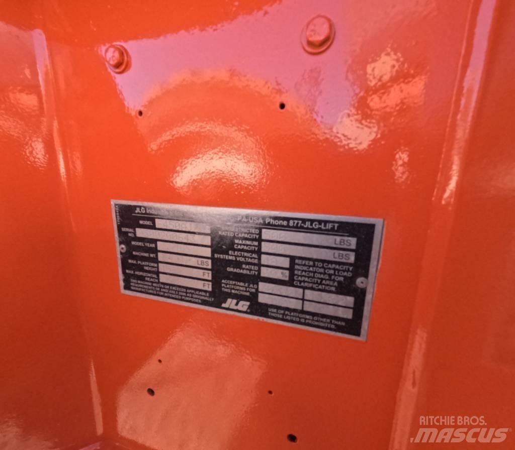 JLG E 450 AJ Strēles pacēlāji
