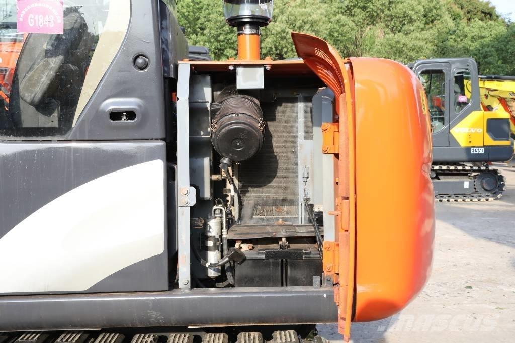 Hitachi ZX 60 Kāpurķēžu ekskavatori