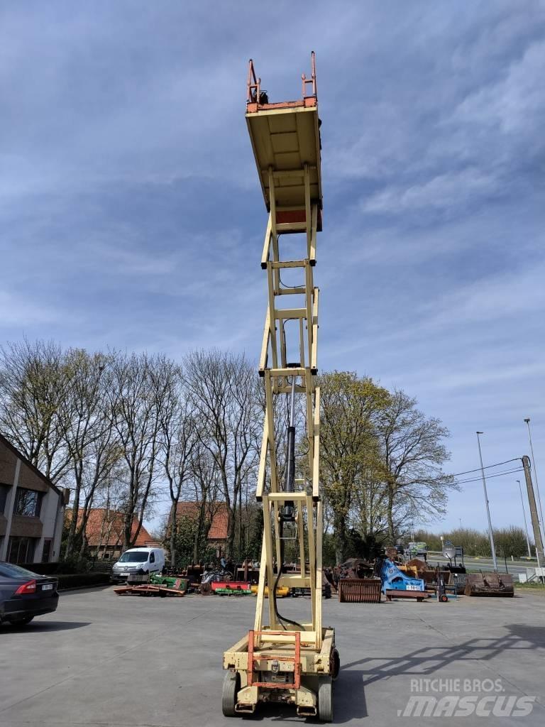 JLG 2646 E 3 Šķerveida pacēlāji