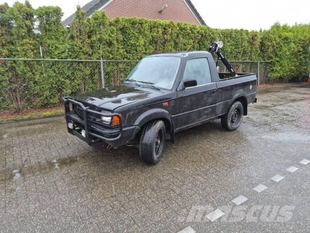 Tata MMBS Automašīnas