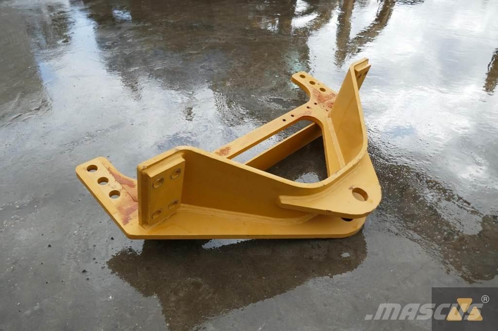 CAT 140M3 Drawbar Citas sastāvdaļas