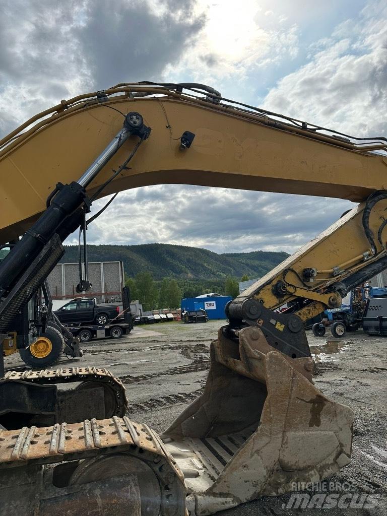 CAT 336 E Kāpurķēžu ekskavatori