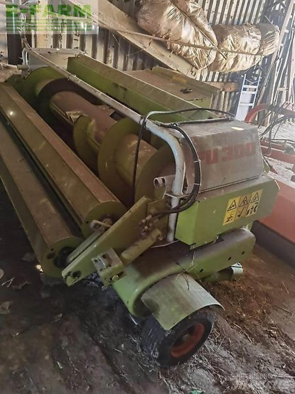 CLAAS jaguar 682s Lopbarības novācēji