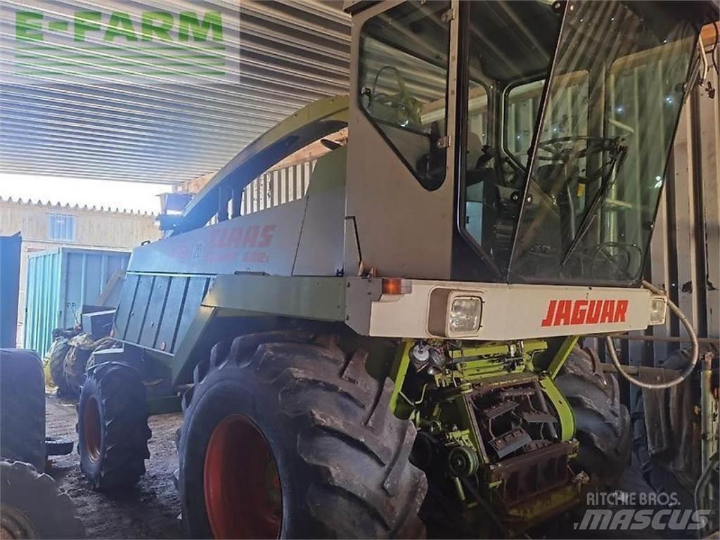 CLAAS jaguar 682s Lopbarības novācēji