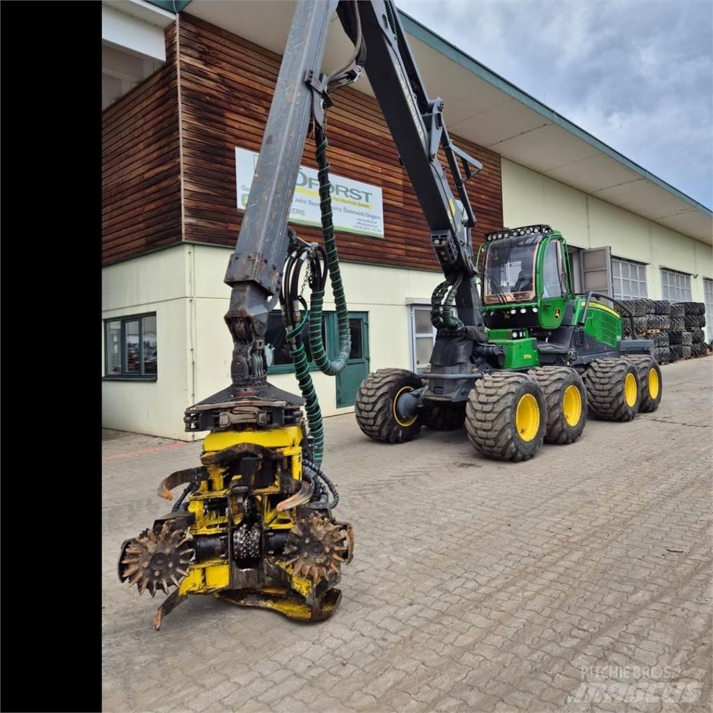 John Deere 1170 G Harvesteri