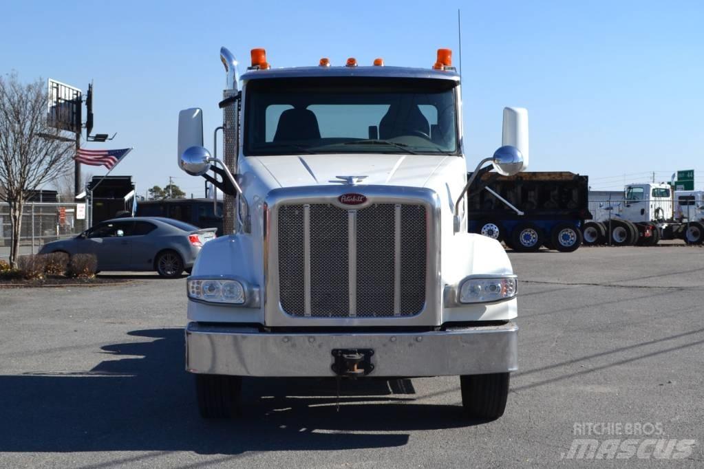 Peterbilt 567 Vilcēji