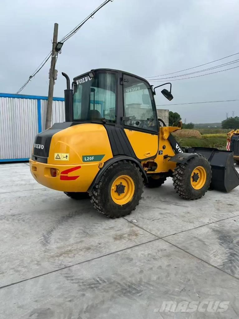 Volvo L 20 F Iekrāvēji uz riteņiem