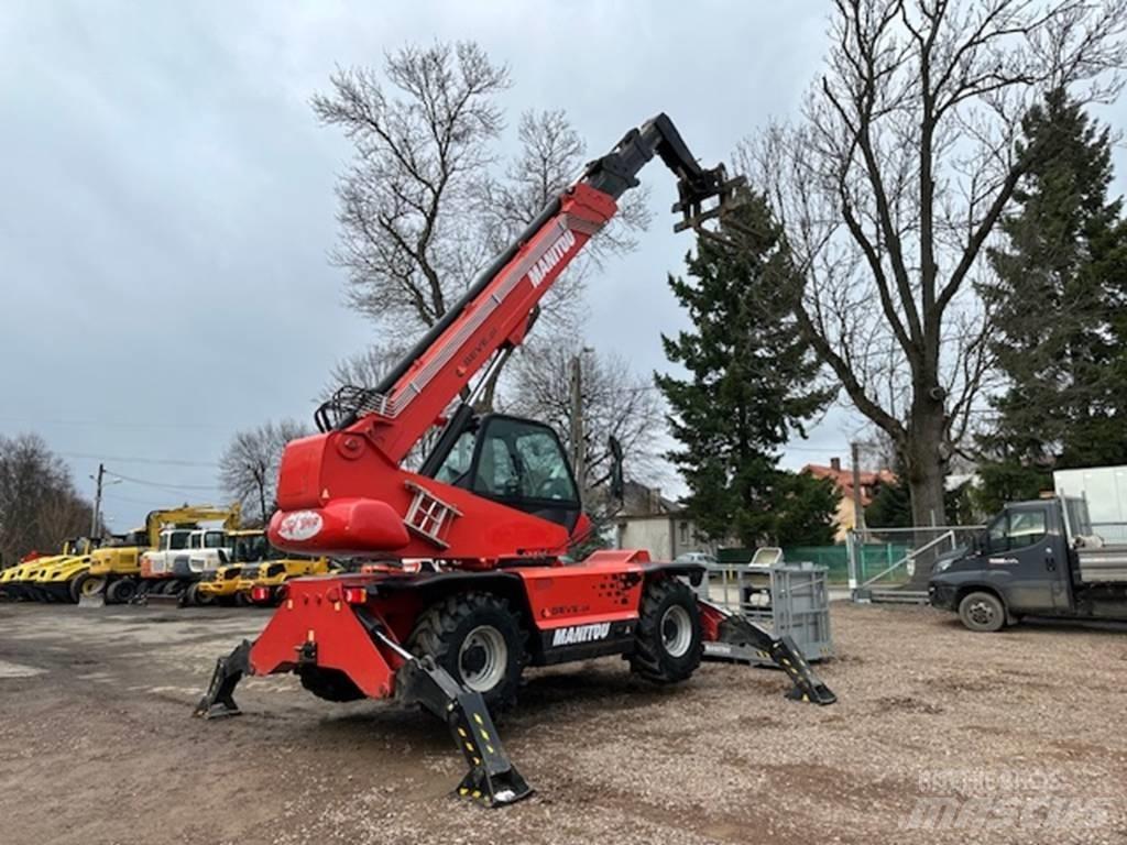 Manitou MRT 2145 Teleskopiskie manipulatori