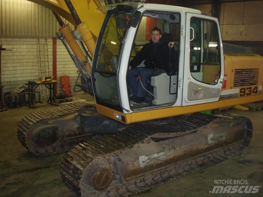Liebherr 934 Kāpurķēžu ekskavatori