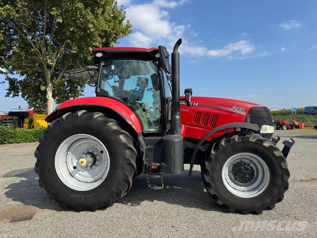 Case IH Puma 240 CVX Traktori