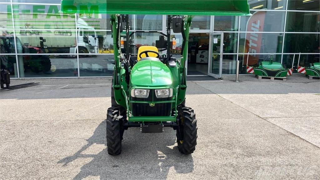 John Deere 3025E Traktori