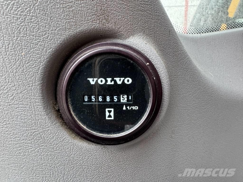 Volvo EWR 150 E Ekskavatori uz riteņiem