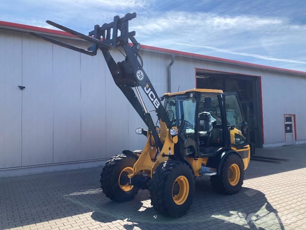 JCB 407 Iekrāvēji uz riteņiem
