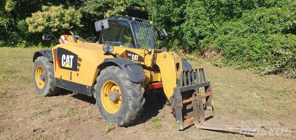 CAT TH 407 C Teleskopiskie manipulatori