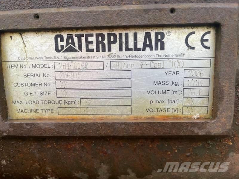 CAT D 8 T LGP Naži