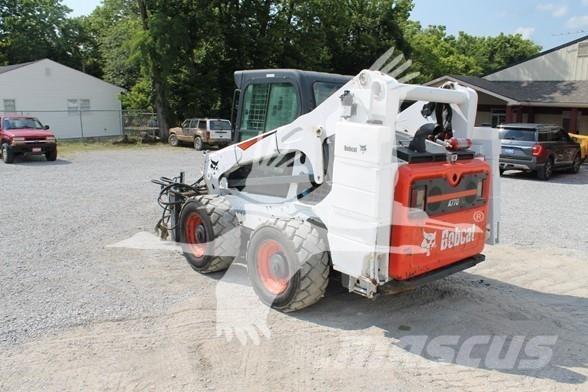 Bobcat A770 Lietoti riteņu kompaktiekrāvēji