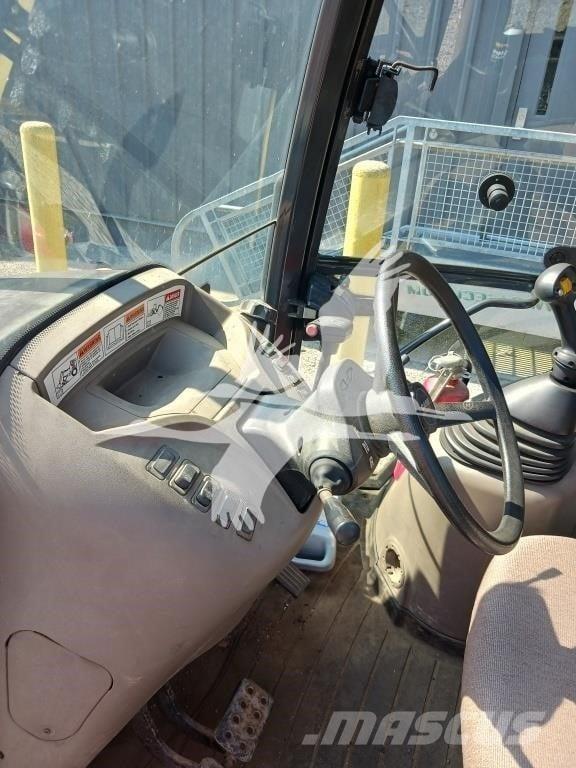 CASE 580N Ekskavatori-iekrāvēji