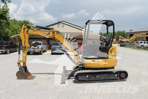 CAT 303.5E2 CR Mini ekskavatori < 7 t