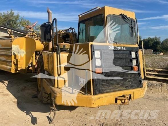 CAT 613C Ūdens mašīnas