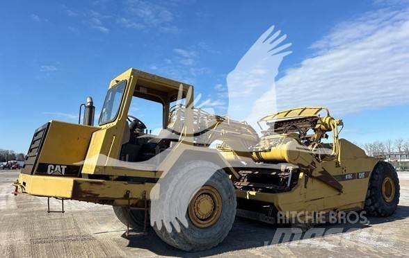 CAT 615C II Skrēperi
