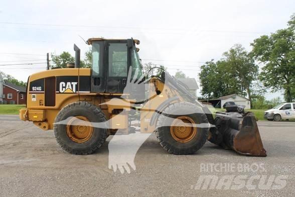 CAT 924G Iekrāvēji uz riteņiem