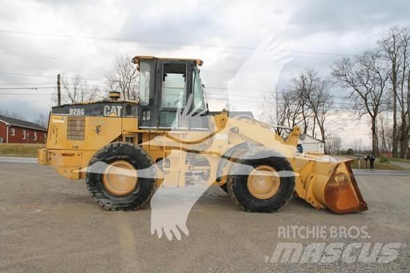 CAT 928G Iekrāvēji uz riteņiem