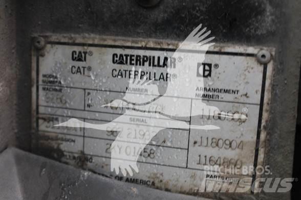 CAT 928G Iekrāvēji uz riteņiem