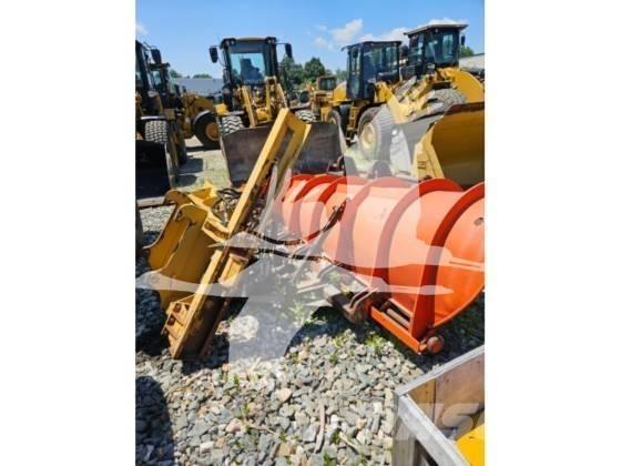 CAT 928G Iekrāvēji uz riteņiem
