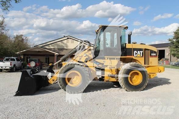 CAT 930G Iekrāvēji uz riteņiem